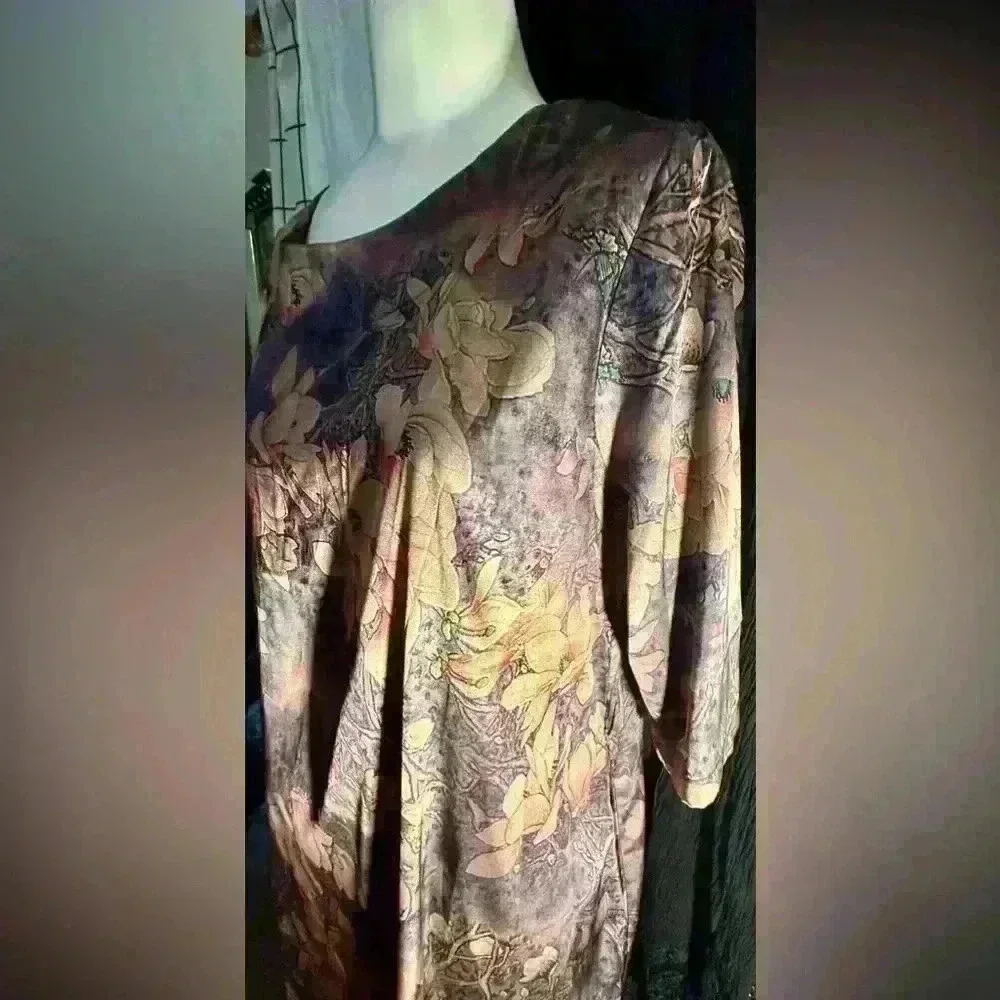 Midi dress in aubergine color - Picture 3 of 5